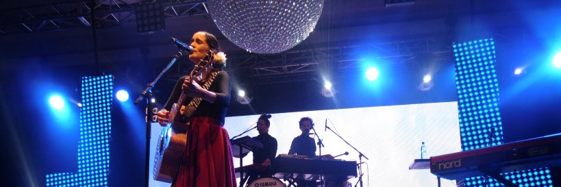 julietav_ch's profile banner image