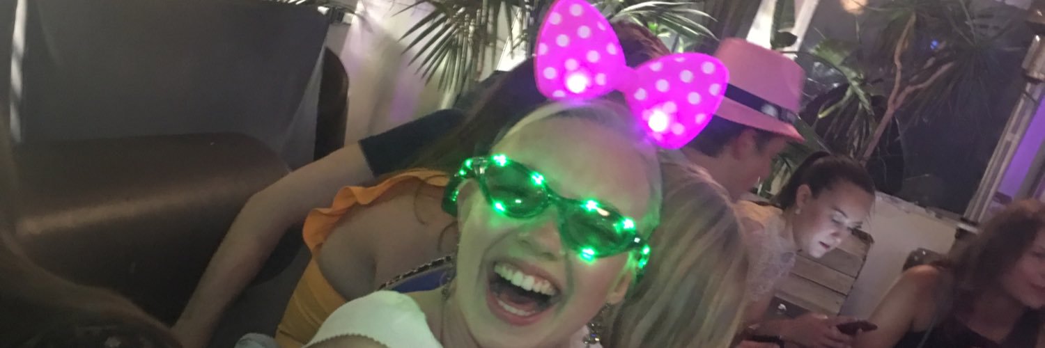 litenhanna's profile banner image