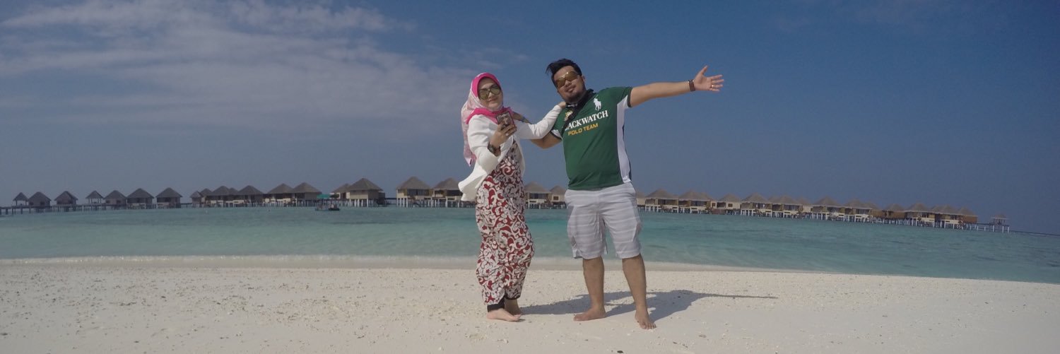 farahAmirahAzmi's profile banner image