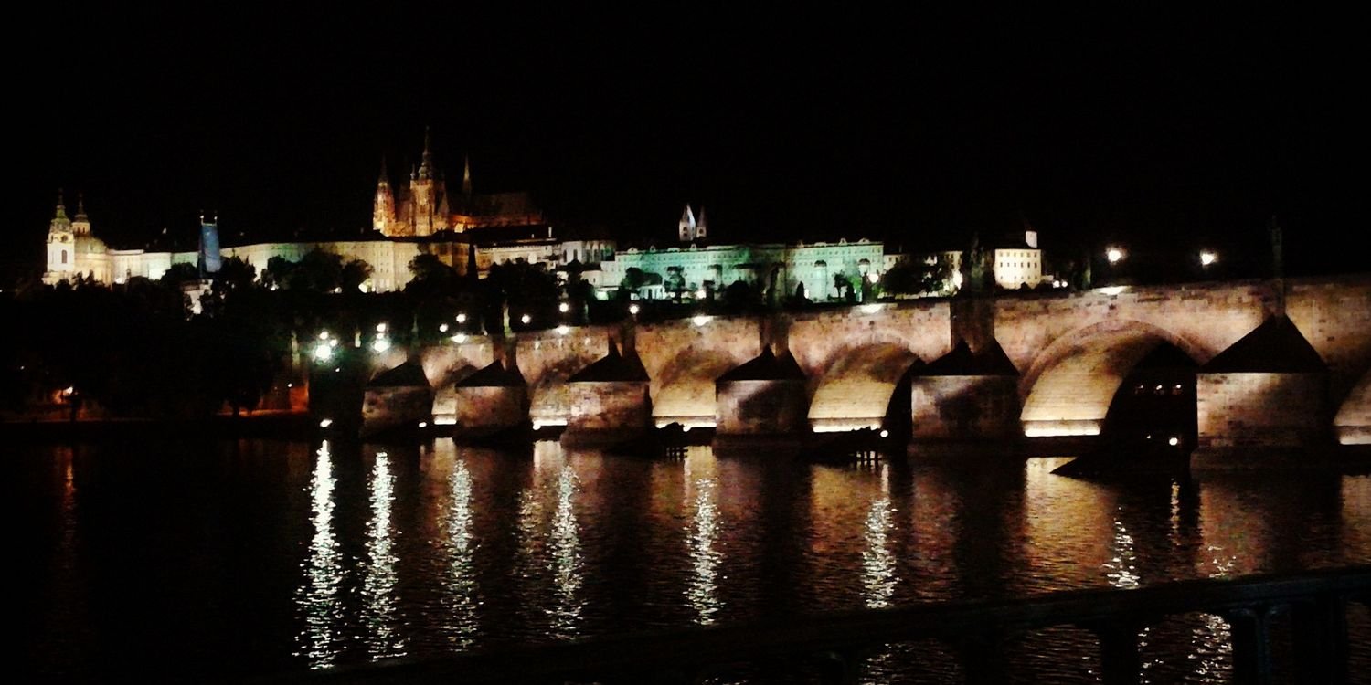 Lisa_Reynish's profile banner image