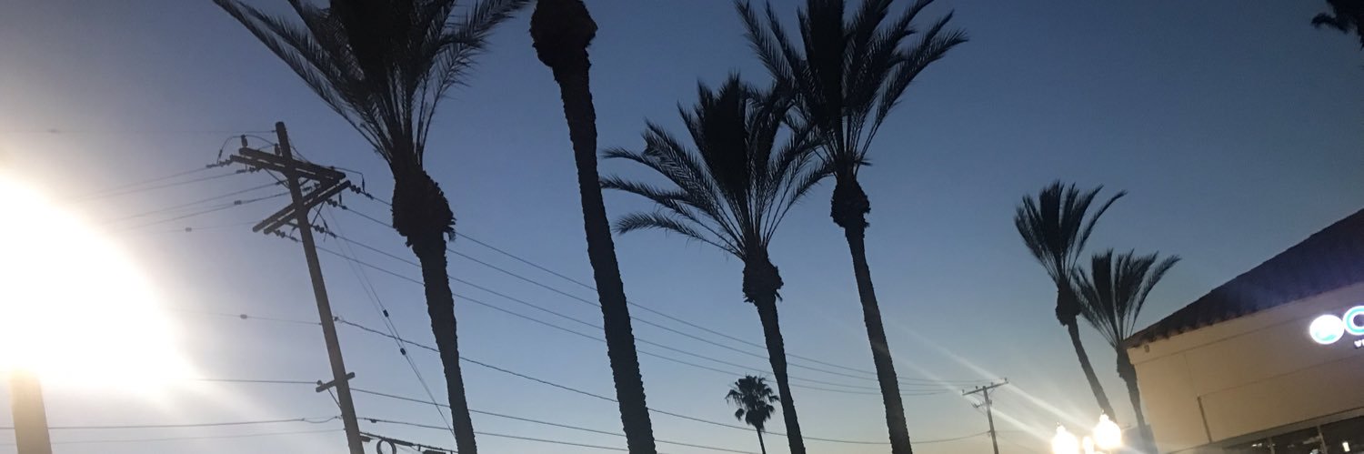 hannah_trew's profile banner image