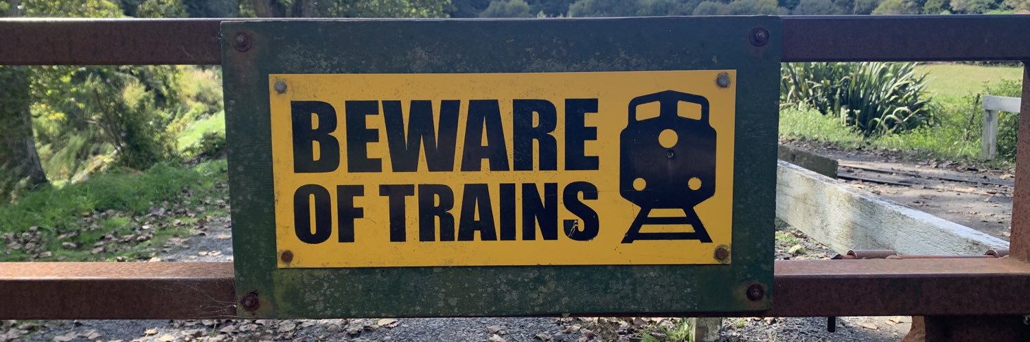 Cédric (RH fan account) banner