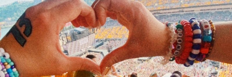 emmmlewis's profile banner image