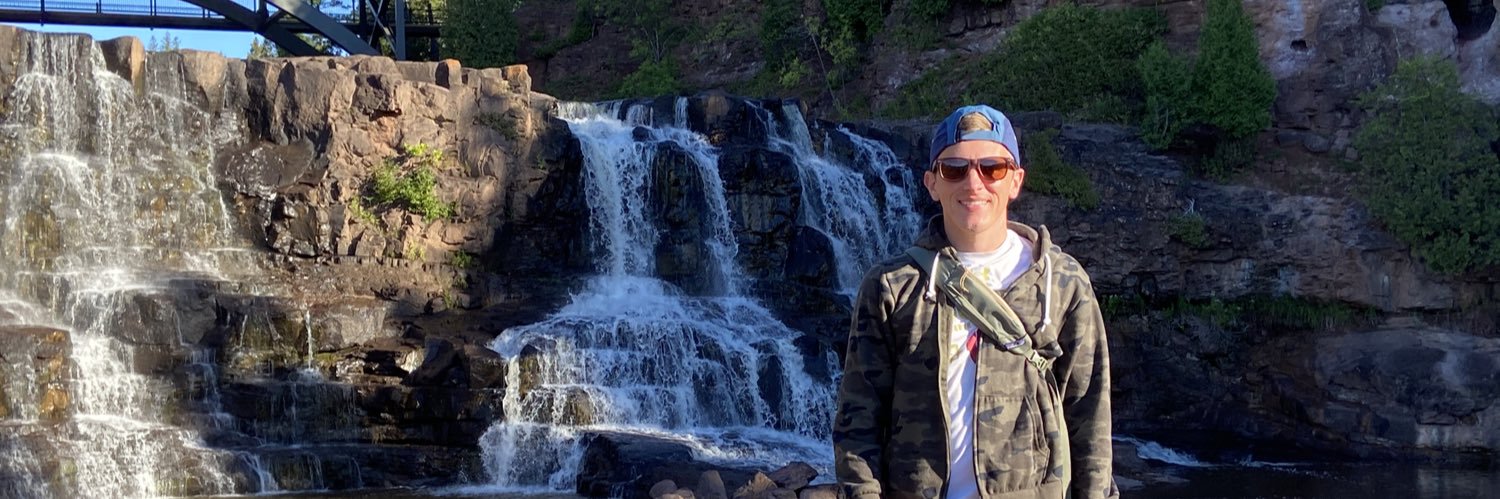 SchmitzAndGigs's profile banner image