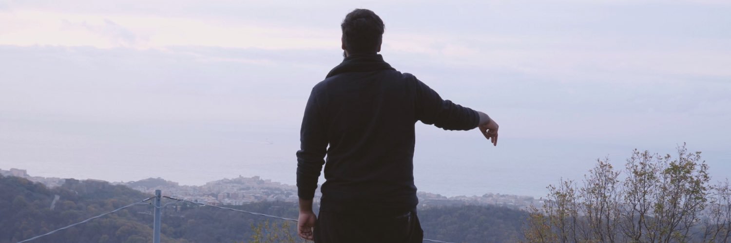 venuk7's profile banner image