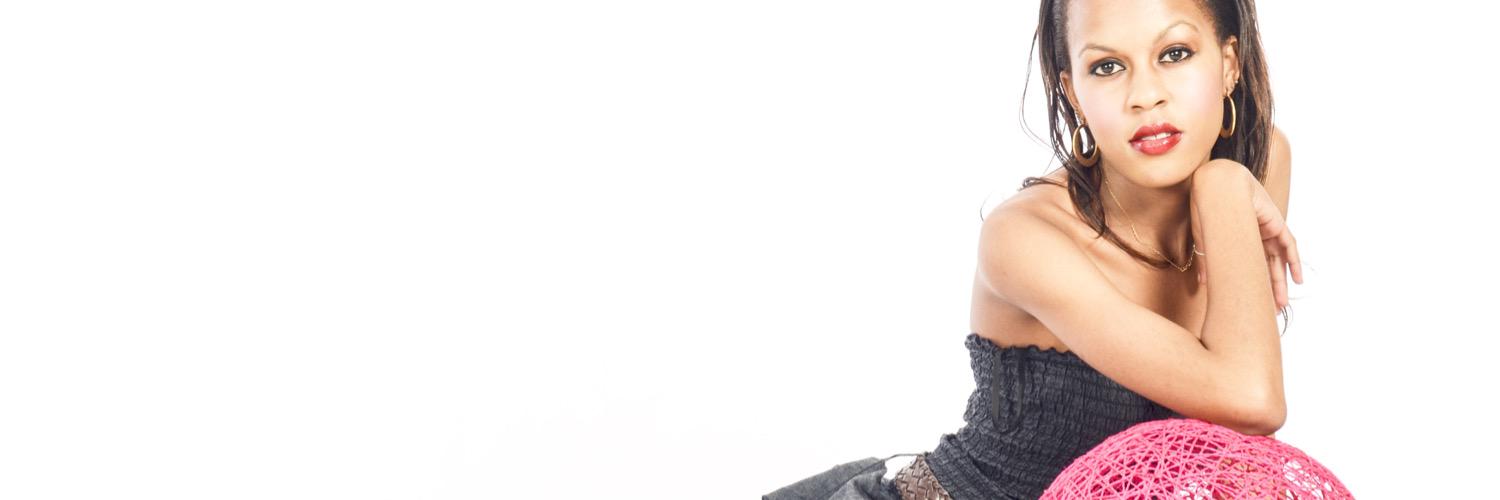 JuneCrous's profile banner image