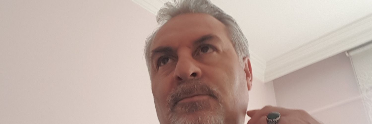 HDEBAG's profile banner image