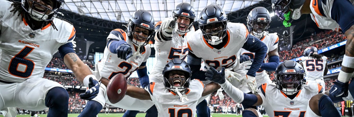 RileyBanks1's profile banner image