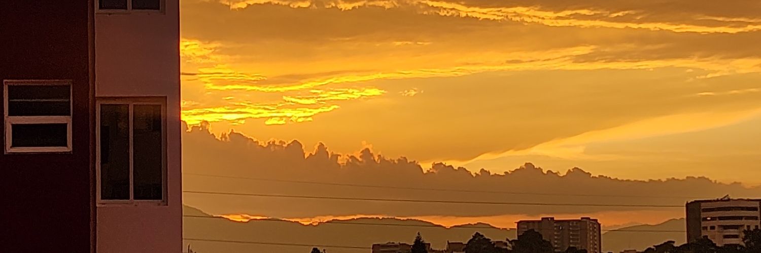 lunavas_'s profile banner image
