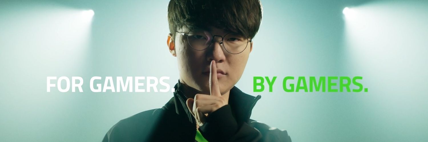 Team RΛZΞR banner