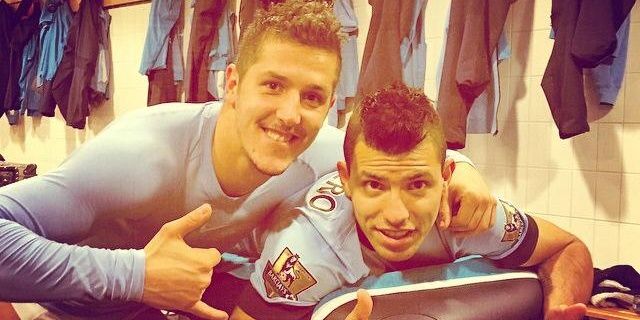 ajeng_ol's profile banner image