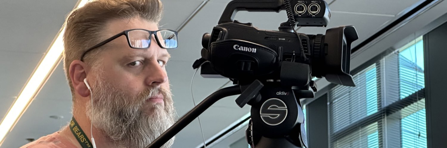 Nicklaus Louis banner