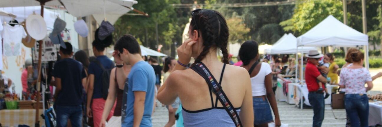 rraquelanton's profile banner image
