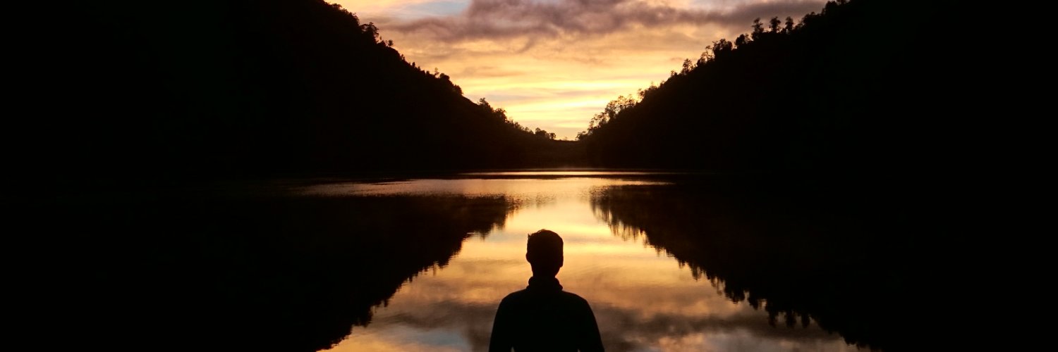 bukan_aguss's profile banner image