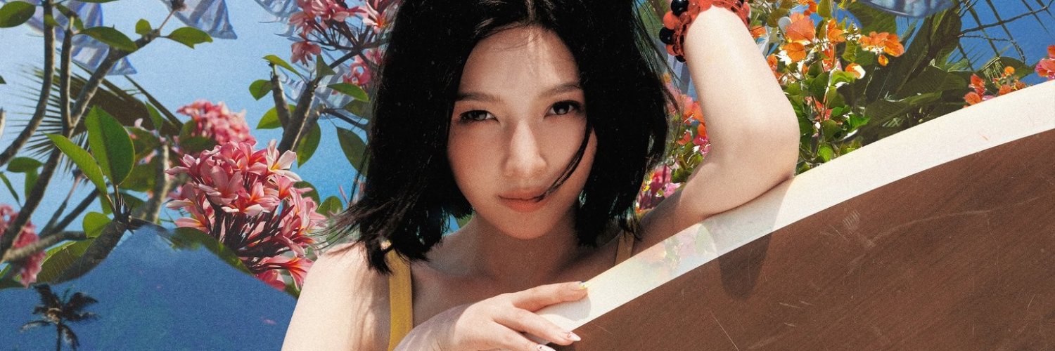 bominsmiIe's profile banner image