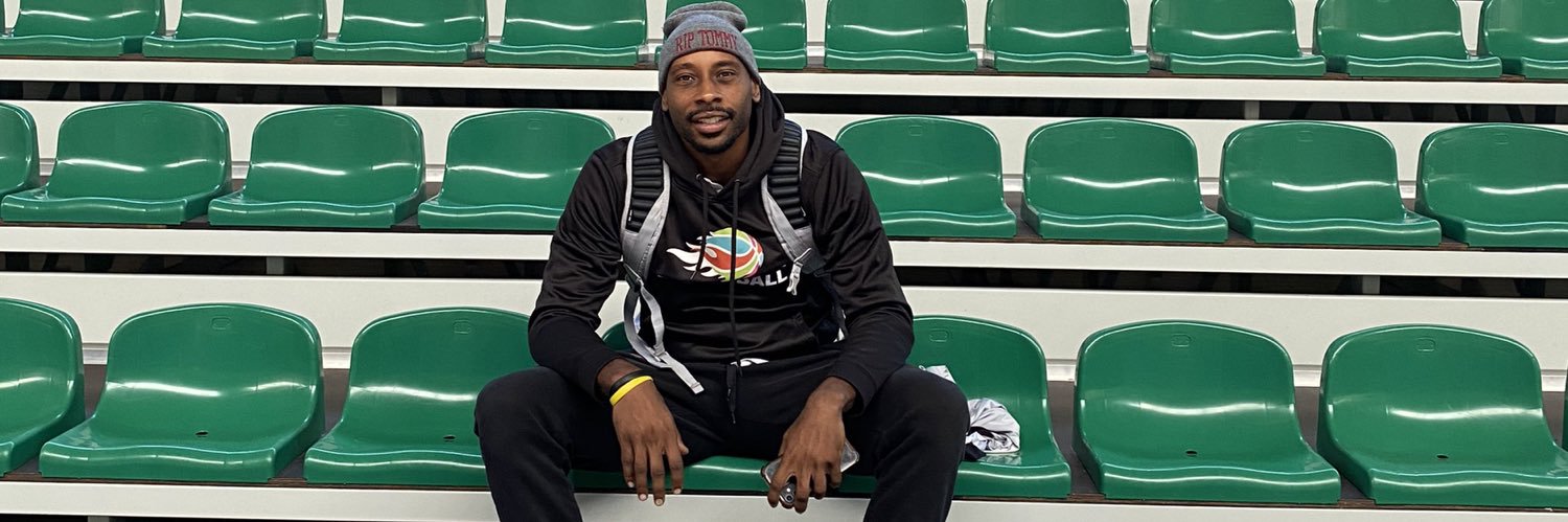 iballs23's profile banner image