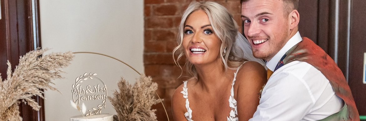 jasminehulse_'s profile banner image