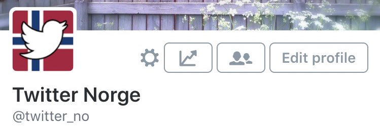 nynaiv's profile banner image