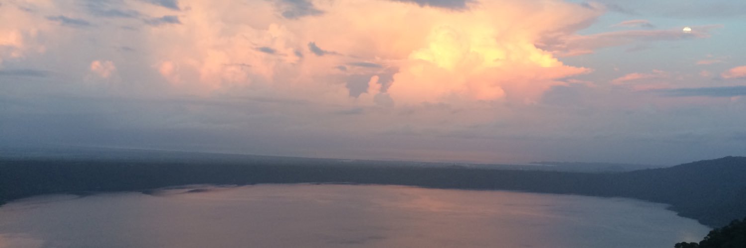 gretchenmc10's profile banner image