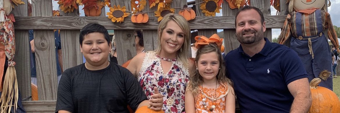 alyciamcdaniel's profile banner image