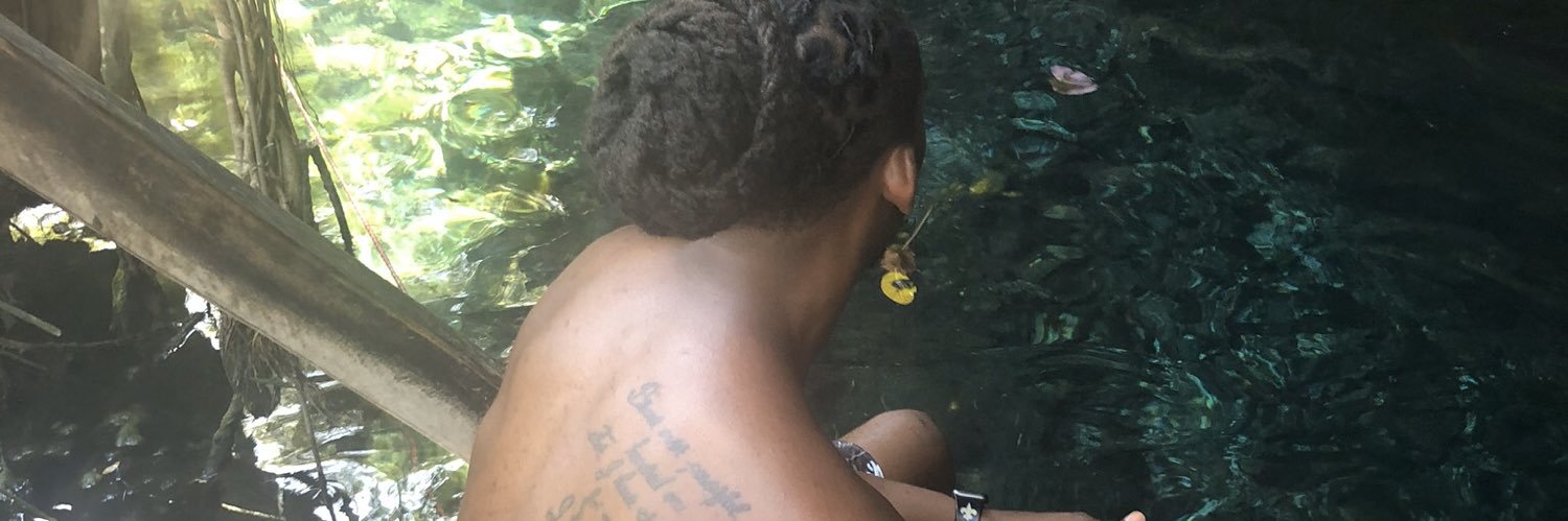 EZE504's profile banner image
