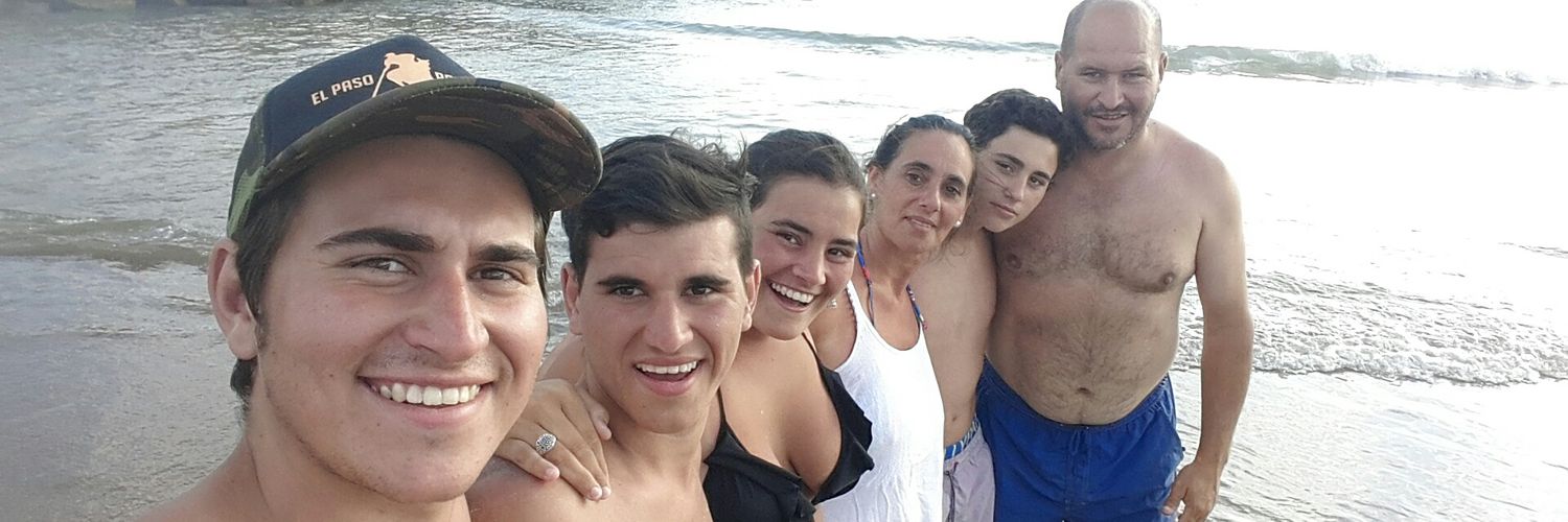 CandeGiacobbe's profile banner image