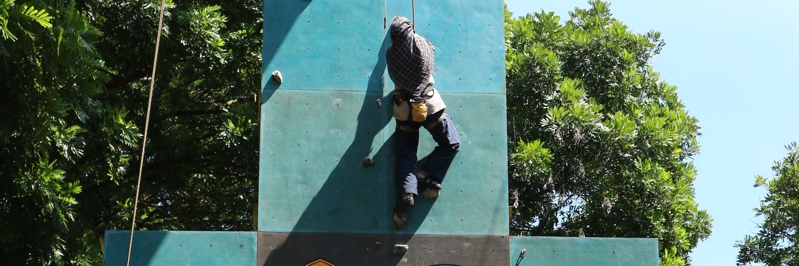 Hasna🧗🍉🇵🇸 banner