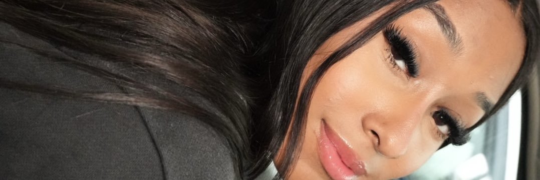WeKnowShe_Ariel's profile banner image