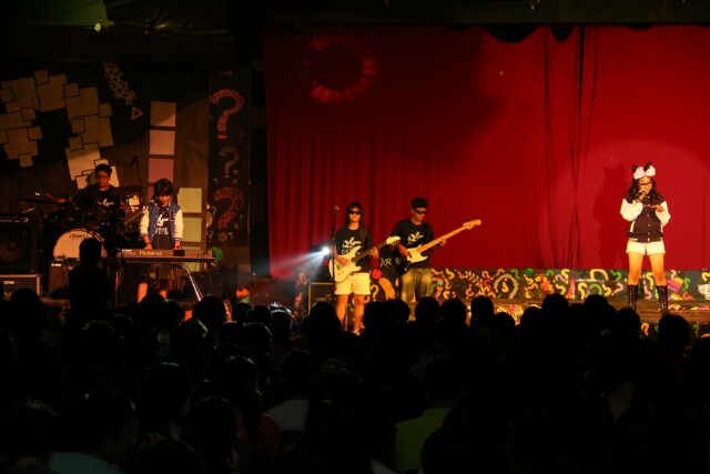 PrillyTheresia's profile banner image
