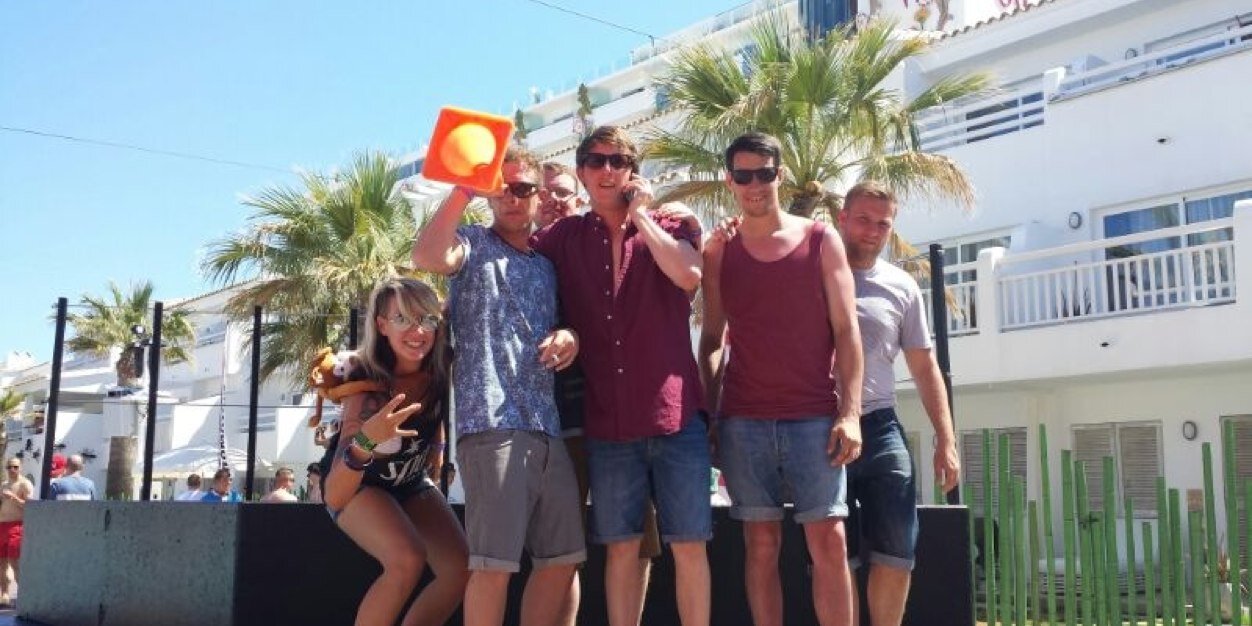 con230287's profile banner image