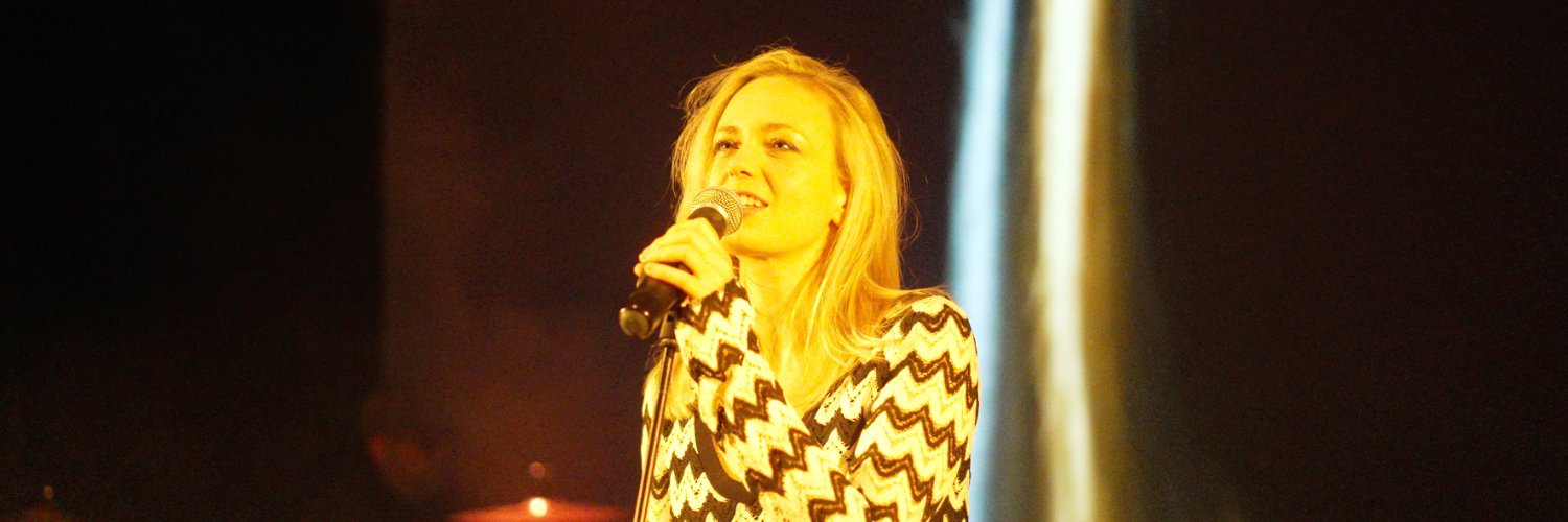 celinemagnano's profile banner image