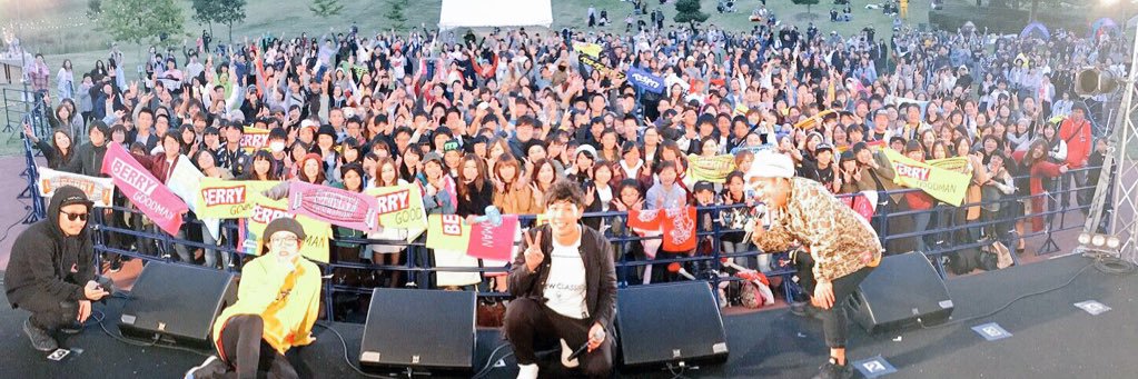 26Ezweb's profile banner image