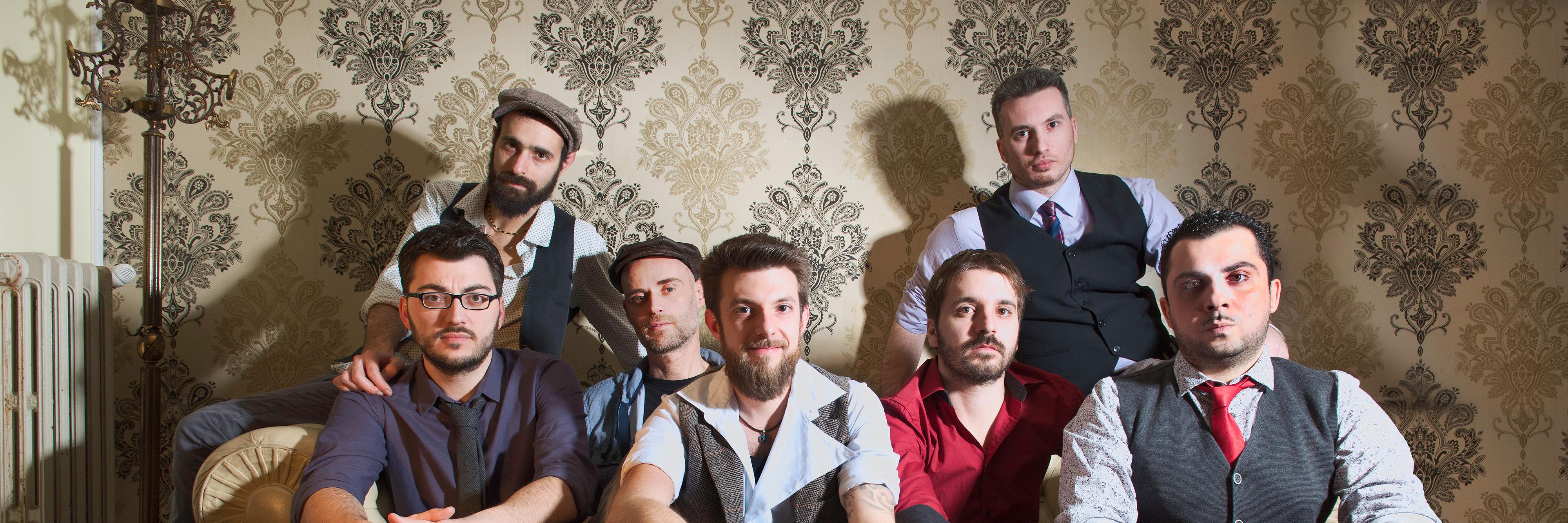 acontromano's profile banner image