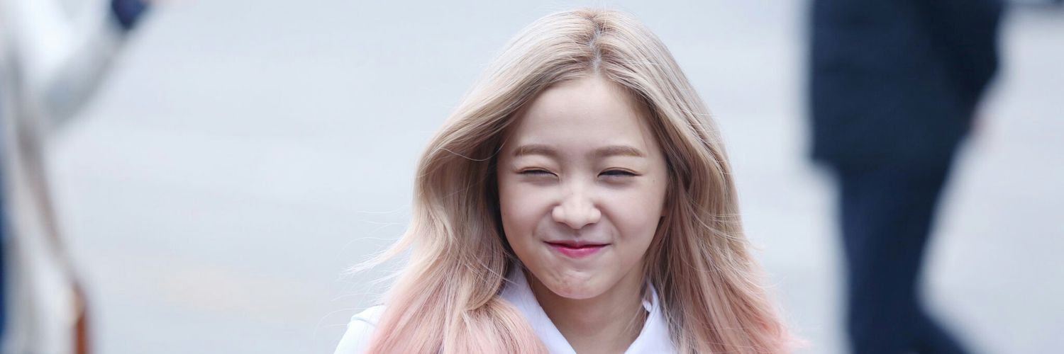 17dkim's profile banner image