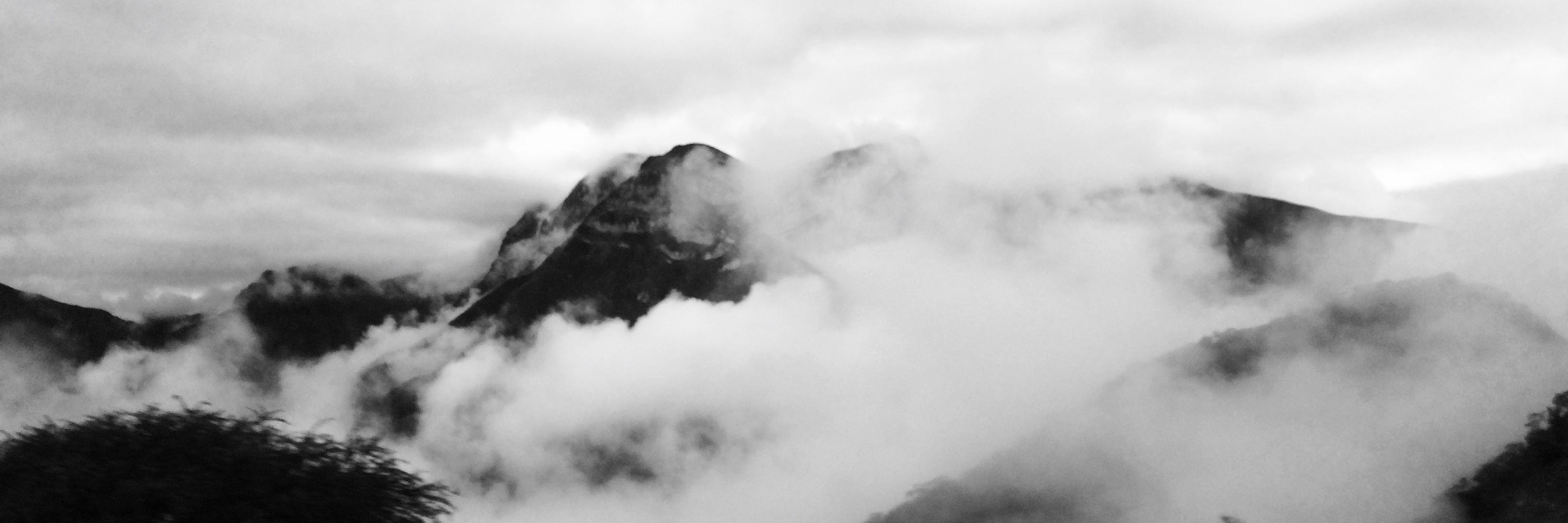 iniquom's profile banner image