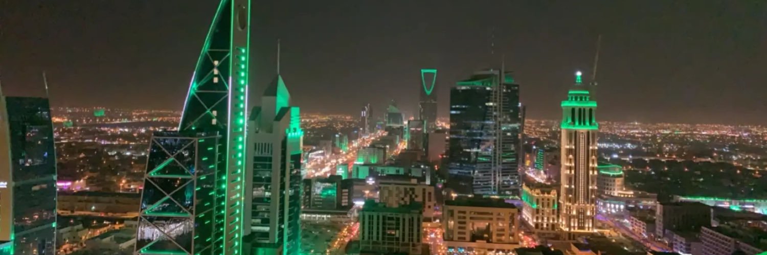 reemaKhalidS's profile banner image