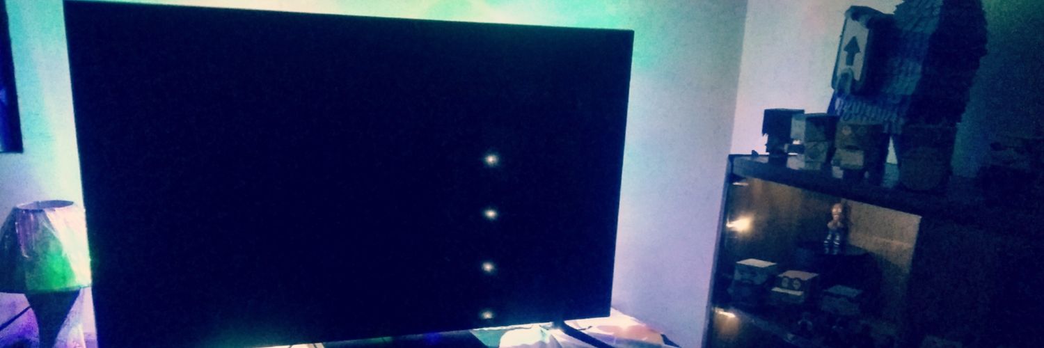 piandashow's profile banner image