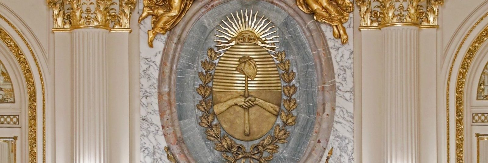 𝐻.𝑅.𝐻 Arthur banner