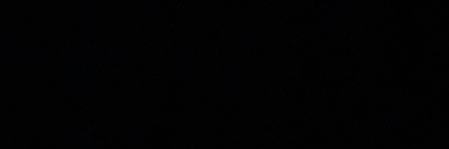 poloshirt01's profile banner image