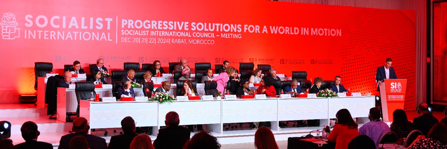 Socialist International's banner