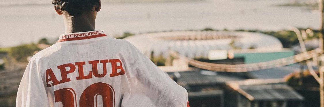 LCruuz's profile banner image
