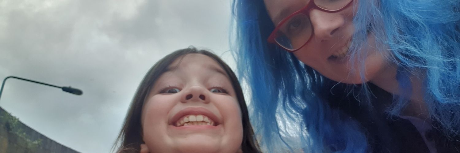 moonhead1989's profile banner image