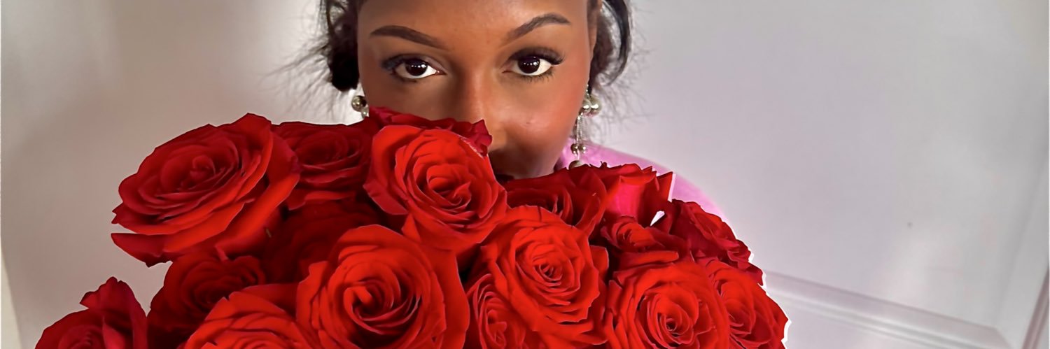 Aintshebeez's profile banner image
