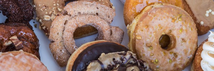luckysdoughnuts's profile banner image