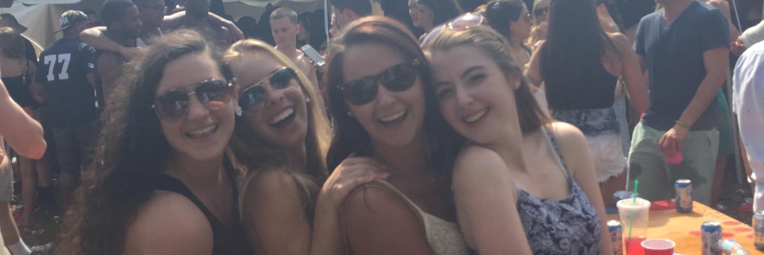 jillian_raj's profile banner image