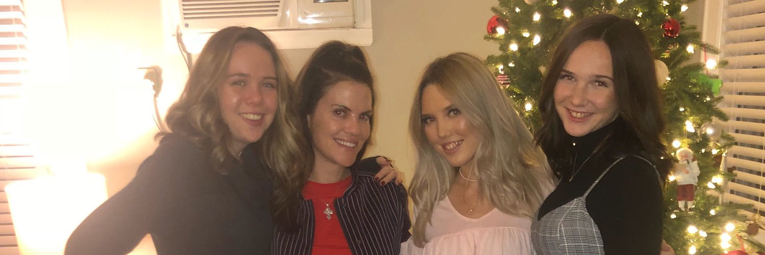 SummerRegan's profile banner image