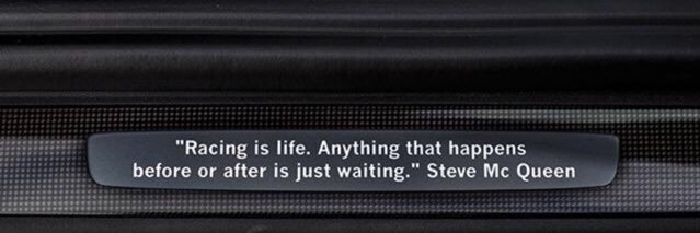 Брюс Уйэн Ⓜ️ banner