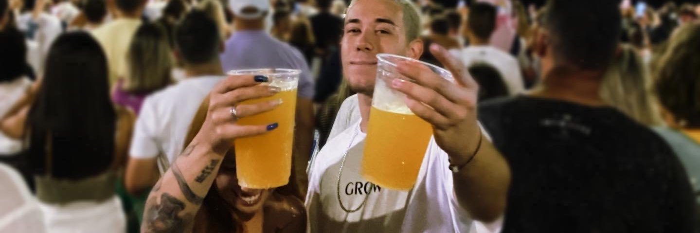 debizando's profile banner image