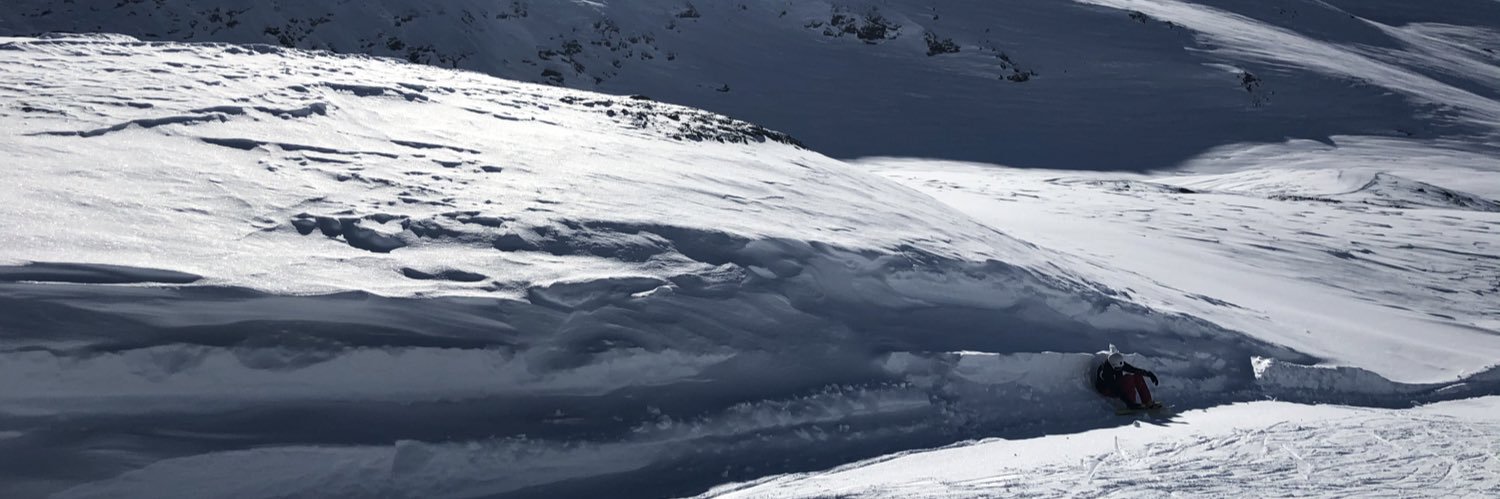 Reb_Thom_'s profile banner image