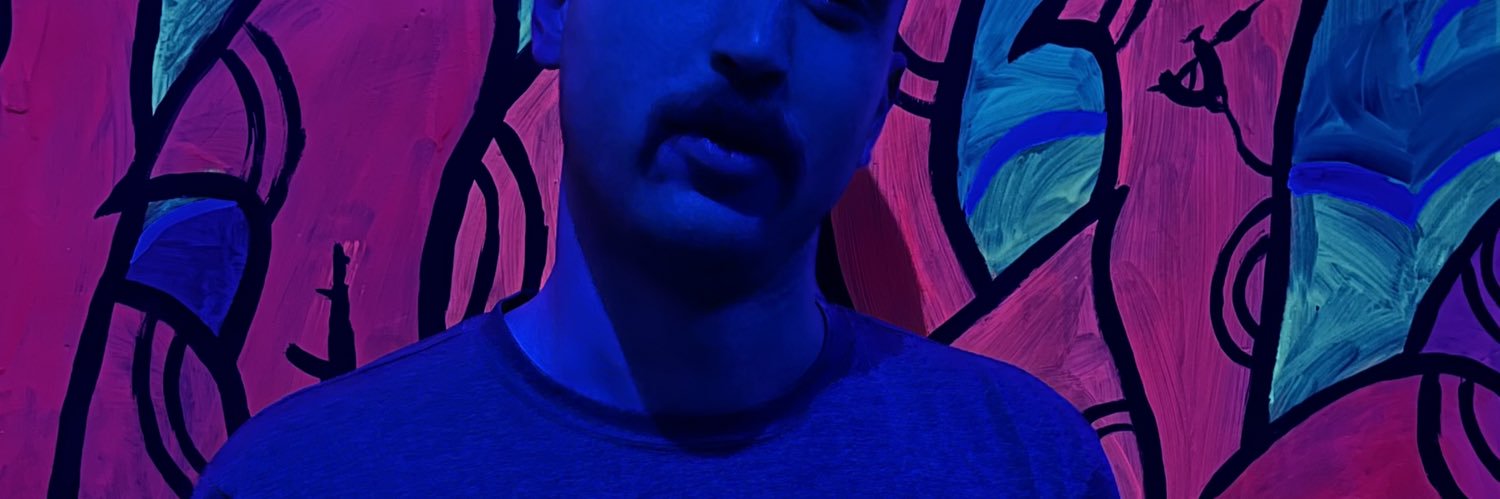roozbeh_omidi's profile banner image